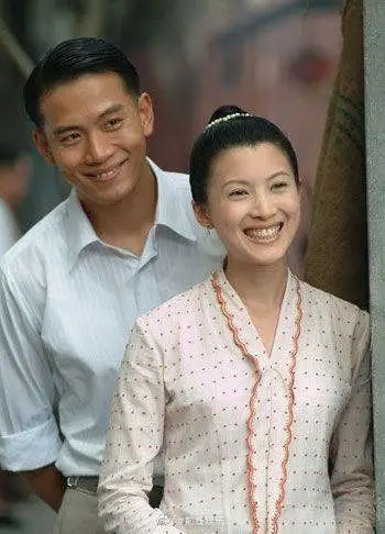 12年后新版《小娘惹》开播惹回忆杀,老版女主欧萱发文感谢,感动