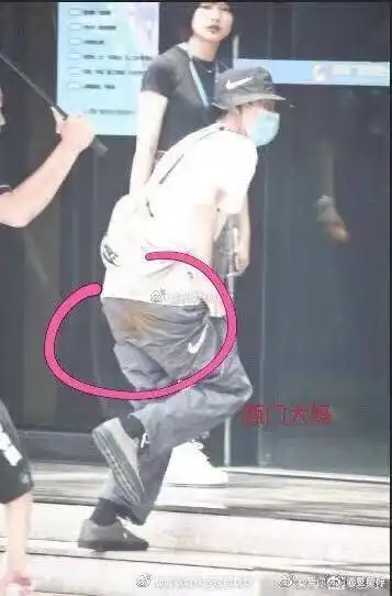 肖战为什么叫喷射战士肖战喷射战士什么梗什么意思