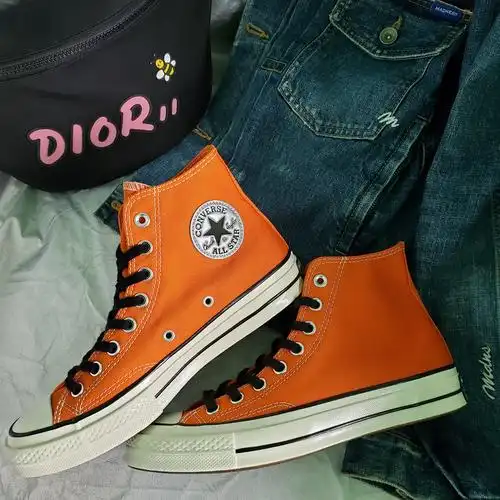 橙色男鞋大额优惠券