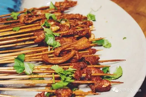 在成都,没吃过乐山油炸串串,你居然敢说自己是串串控?