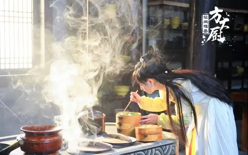花间提壶方大厨人物剧照电脑壁纸下载花间提壶方大厨