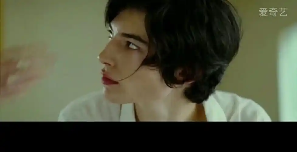 如何评价ezramiller埃兹拉米勒