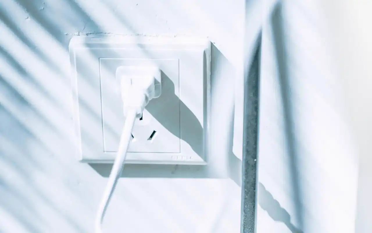 首页 桌面壁纸 极简白色小清新静物唯美高清壁纸上一张下一张查看原图