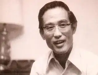 诗人余光中过世享年89岁 年轻时旧照曝光