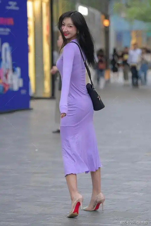 梦幻香芋紫连衣裙,浪漫温柔,优雅神秘_紫色