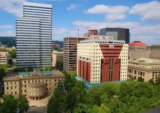 photos of portland - featured images