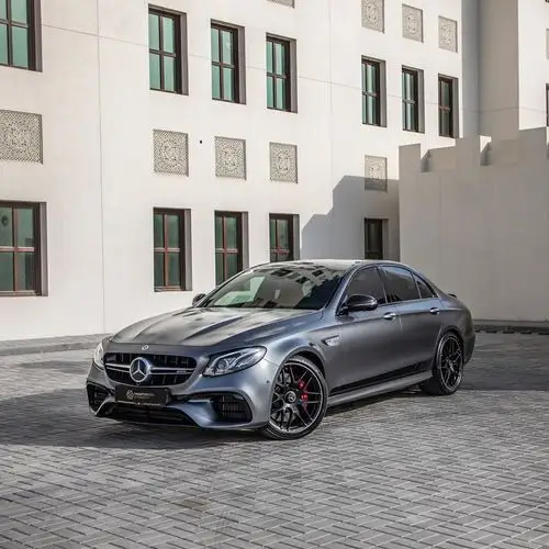 图 2018 梅赛德斯-amg e63s edit
