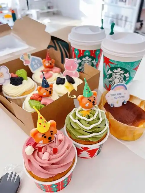 99有手就会做的diy星巴克生日蛋糕07