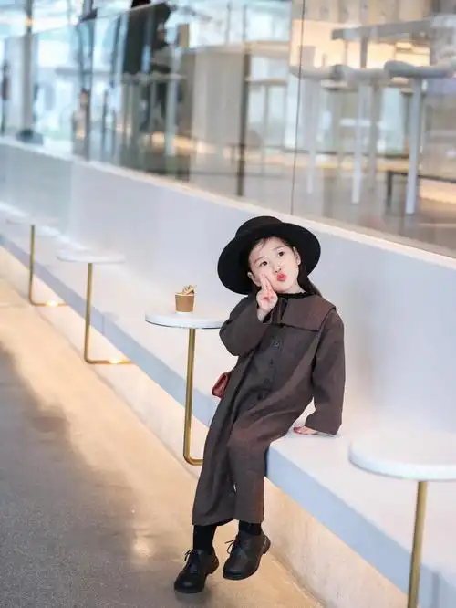 女童春季复古穿搭