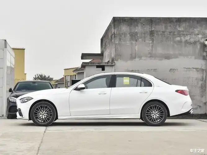 奔驰c级现车到店体验