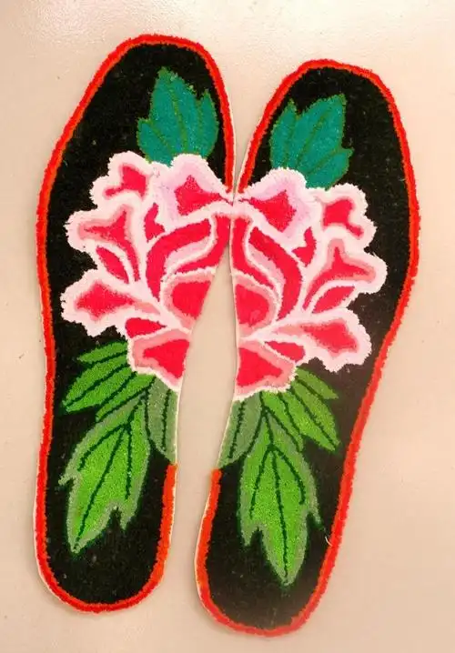 小豆娘的相册-割绒鞋垫