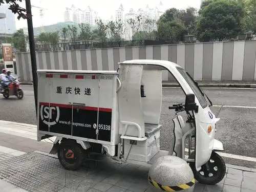 顺丰小车车真可爱