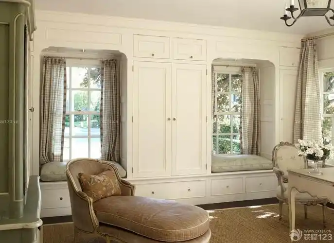 飘窗利用做整体衣柜设计样板大全