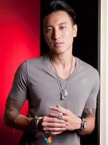 演员 王阳明 >明星档案王阳明(wang yang ming,1982年11月2日~),台湾