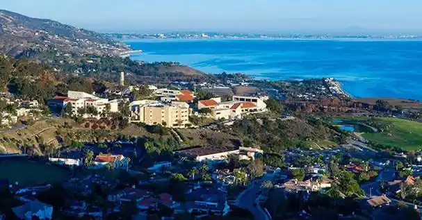 佩珀代因大学(pepperdine university),简称ppd,是一所美国加州一流的