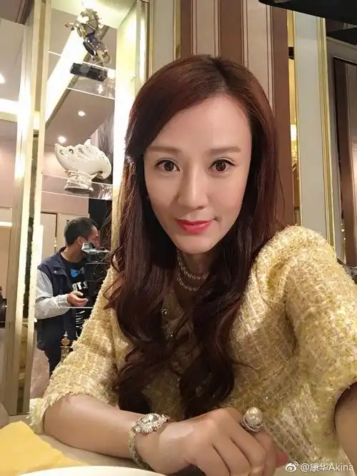 康华akina hong的图片