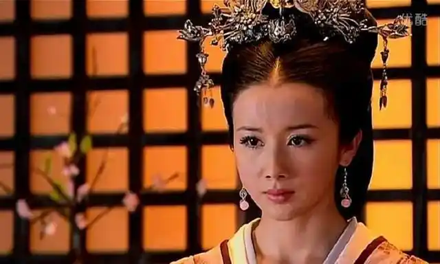 看到《美人心计》里又美又飒的青宁,才发现关于爱情我们都错了