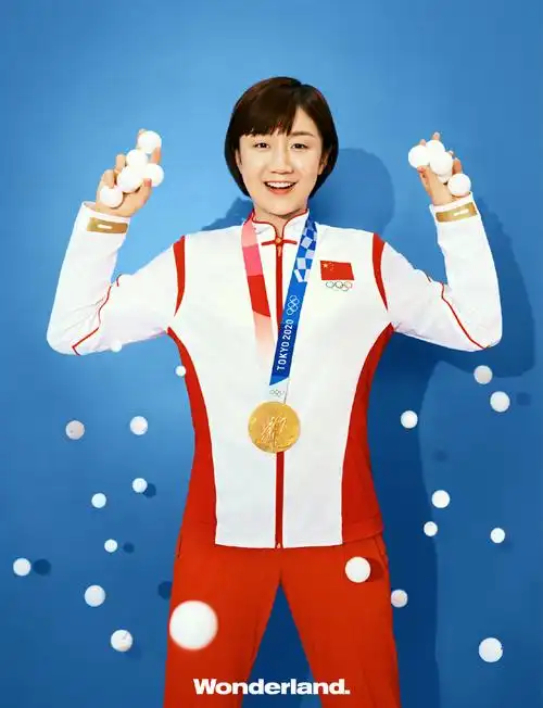 陈梦wonderland封面芭莎