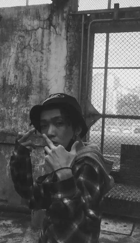 tt壁纸自取#hiphop #music #壁纸潮图 #马思唯