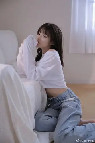 小钰写真照:书里总爱写到 喜出望外的傍晚