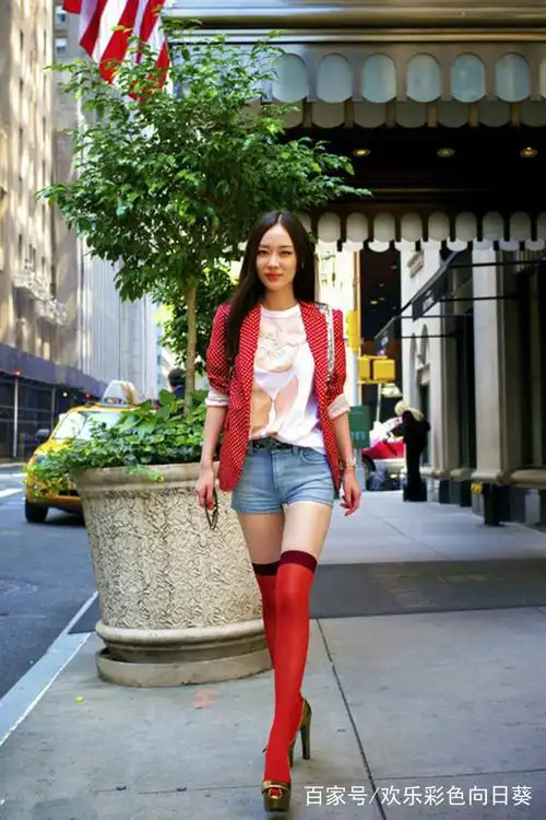 霍思燕街拍大集合,你这样穿也能穿出明星出街感