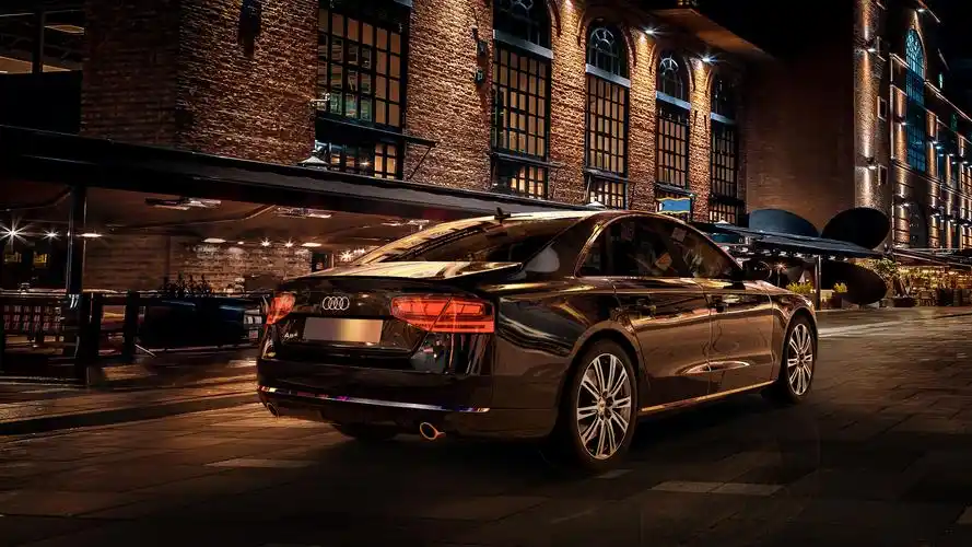 奥迪汽车夜景合成海报 cgi商业摄影广告