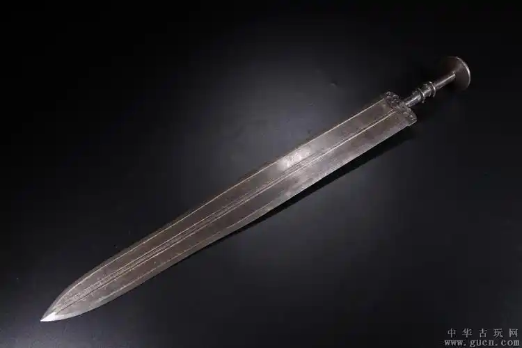 旧藏青铜剑一把 - 中华古玩网 - 古董收藏,古玩收藏,古玩鉴定,古玩