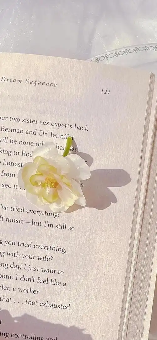 仙气满满的高级感壁纸|爱与自由 你与温柔_网易订阅