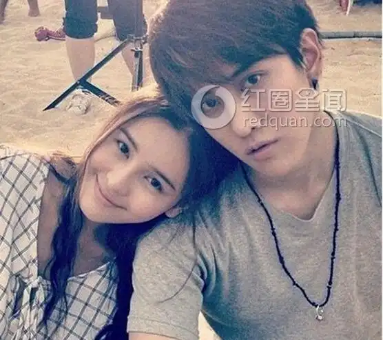 mike女友sara照片曝光mike和aom公开接吻是真的吗