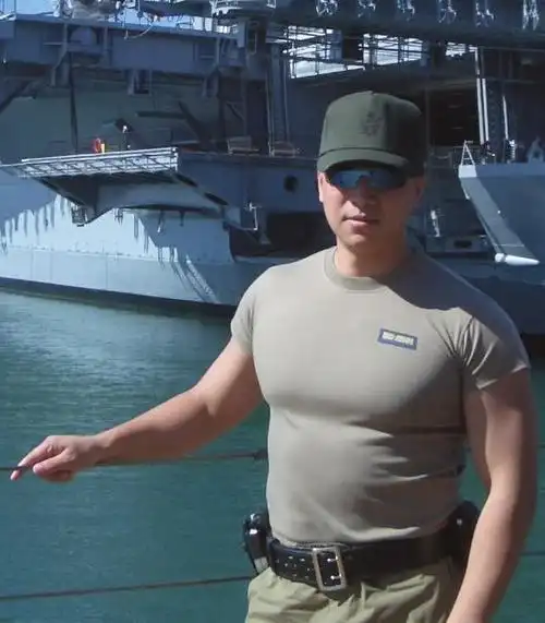 中国第一保镖曾保护过多国重要人物,他可以徒手打到30人,连中东雇佣兵