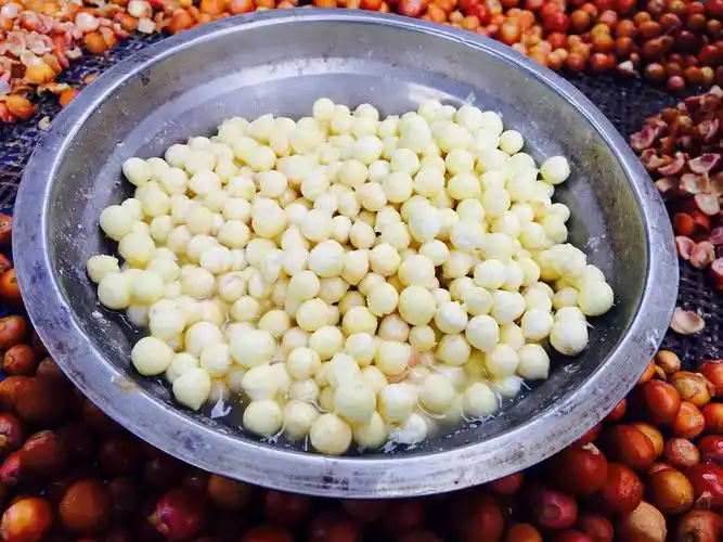 一碗桂花鸡头米,方解悠悠江南结