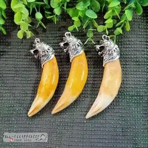 00鑫源珠宝玉器行淘宝文玩收藏仿虎牙骨粉压制兽牙礼品吊坠挂饰仿