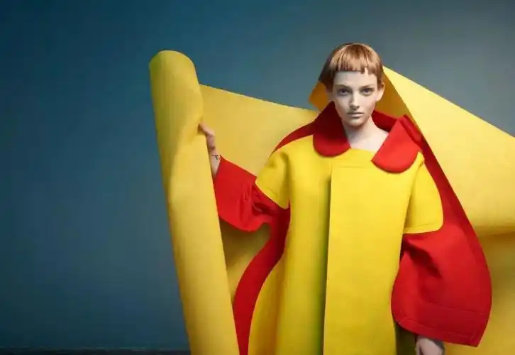 解构大师川久保玲20年间54场发布会2500高清秀场大图免费大放送经典