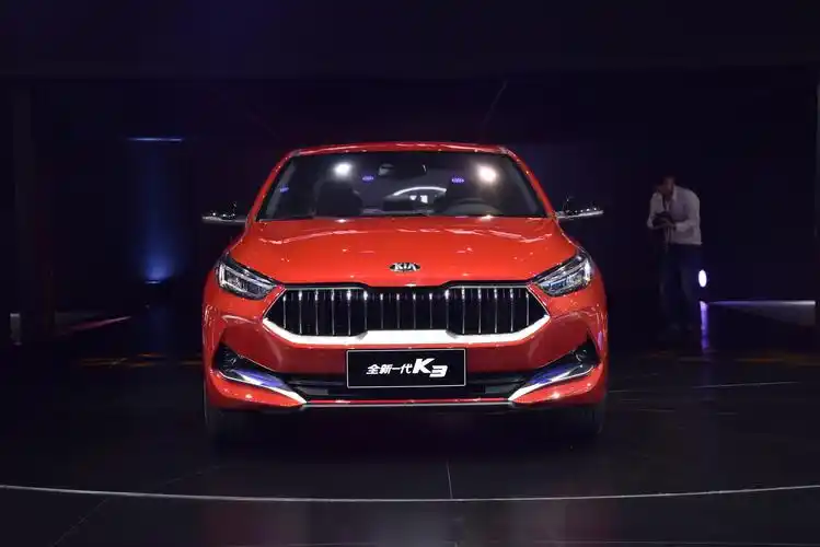 全时四驱战队# 全新起亚k3 尽显运动风范