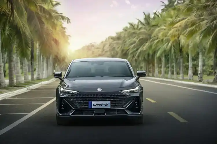 u星引力为梦出发长安univ上市售价10891319万元