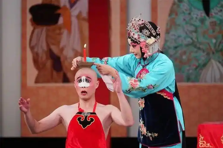 现场直击小丑挑梁第四季展演爆笑收官