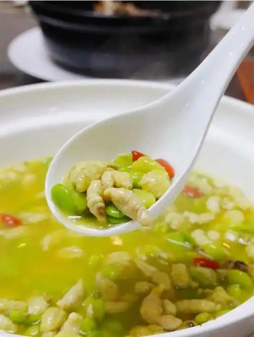 豆丹现在什么价格百度贴吧(养豆虫一亩地纯利多少钱)