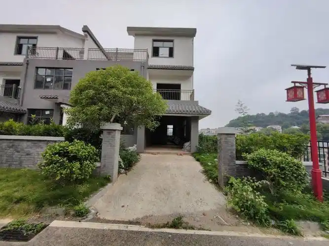 视野好,悦禧国际山庄(别墅)二手房,300万,5室2厅,4卫,317平米-长沙