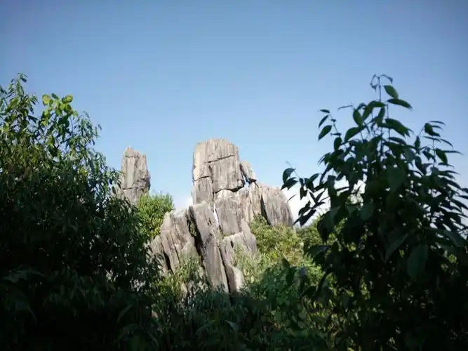 镇周石林马家山避暑