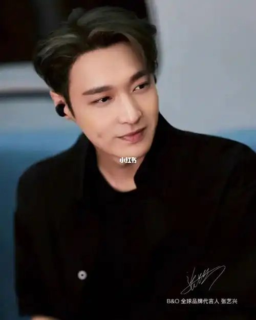 张艺兴_instagram_街舞_ins_娱乐_明星娱乐资讯