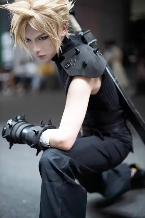 喵特社区 > cosplay > 这届男coser非常可