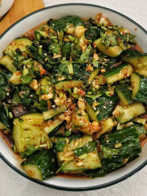 酸辣爽口开胃菜凉拌黄瓜巨好吃