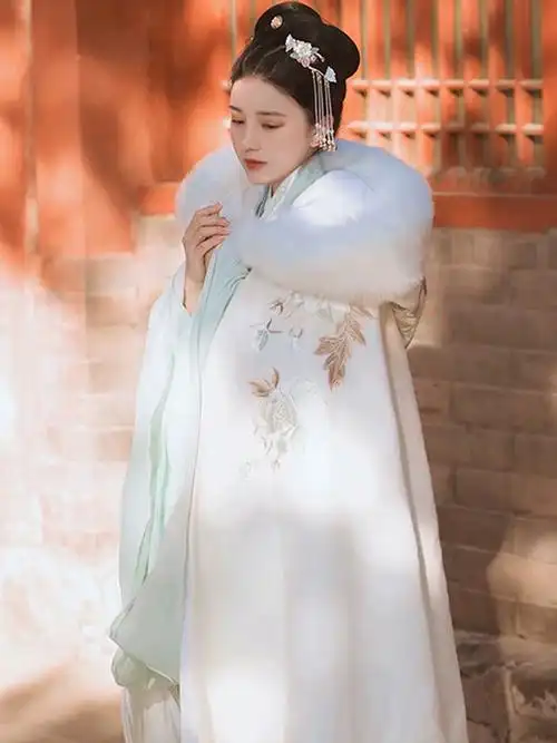 纳兰词汉服女长斗篷加绒加厚披肩外套中国风古装保暖古风披风冬季