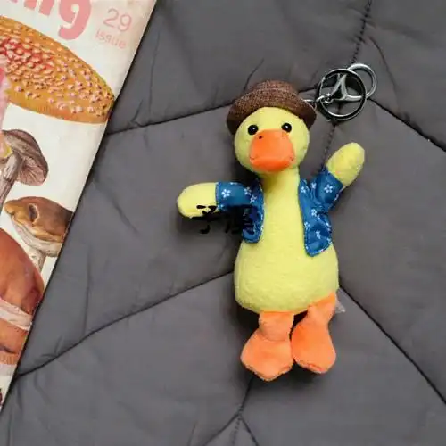 bugulin你好鸭挂件草帽鸭公仔开衫鸭钥匙扣毛绒玩具挂饰学生情侣cl 黄