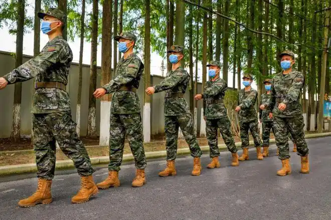 新戎装新起点上海武警21式夏季作训服帅气亮相组图