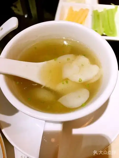 小大董(侨福芳草地购物中心店)酸辣乌鱼蛋汤图片 - 第6张