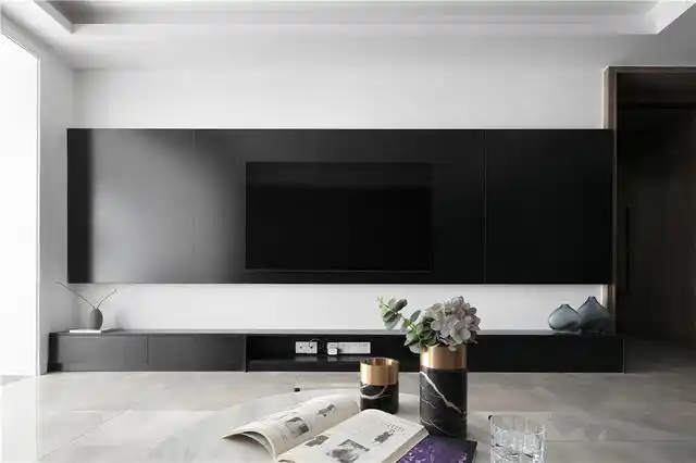 130平现代简约电视背景墙装修效果图