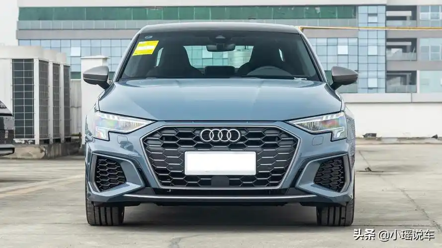 奥迪a3裸车价12万(奥迪a3什么价格能买下来)插图