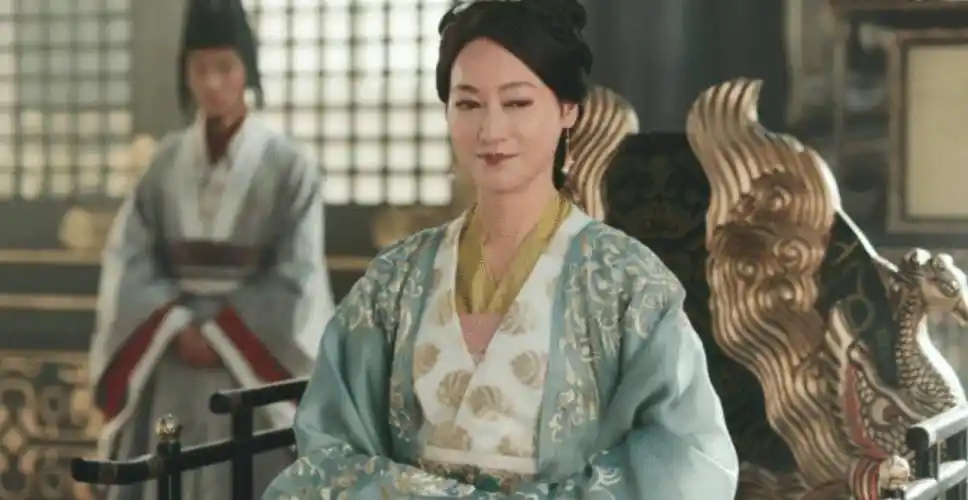 做犀利评委代价章子怡新剧3大点被批本尊发文求别营销少女感