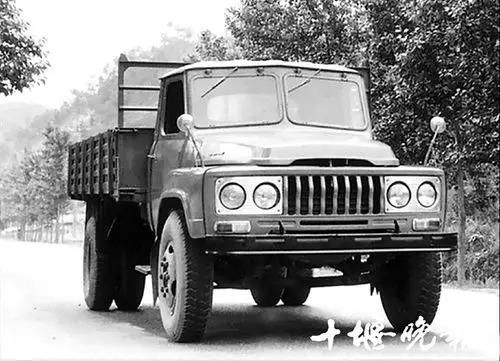 当年我参与了东风140第一轮车身改款